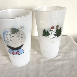 Pepsi-Cola happy holidays Christmas 16oz cups Snowman set of 2 Hard Plastic NEW